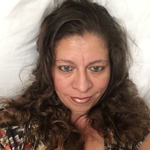 Meet your Posher, Lyrian